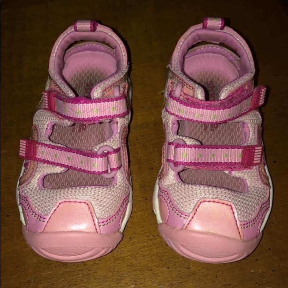Stride Rite size 5.5 baby shoes